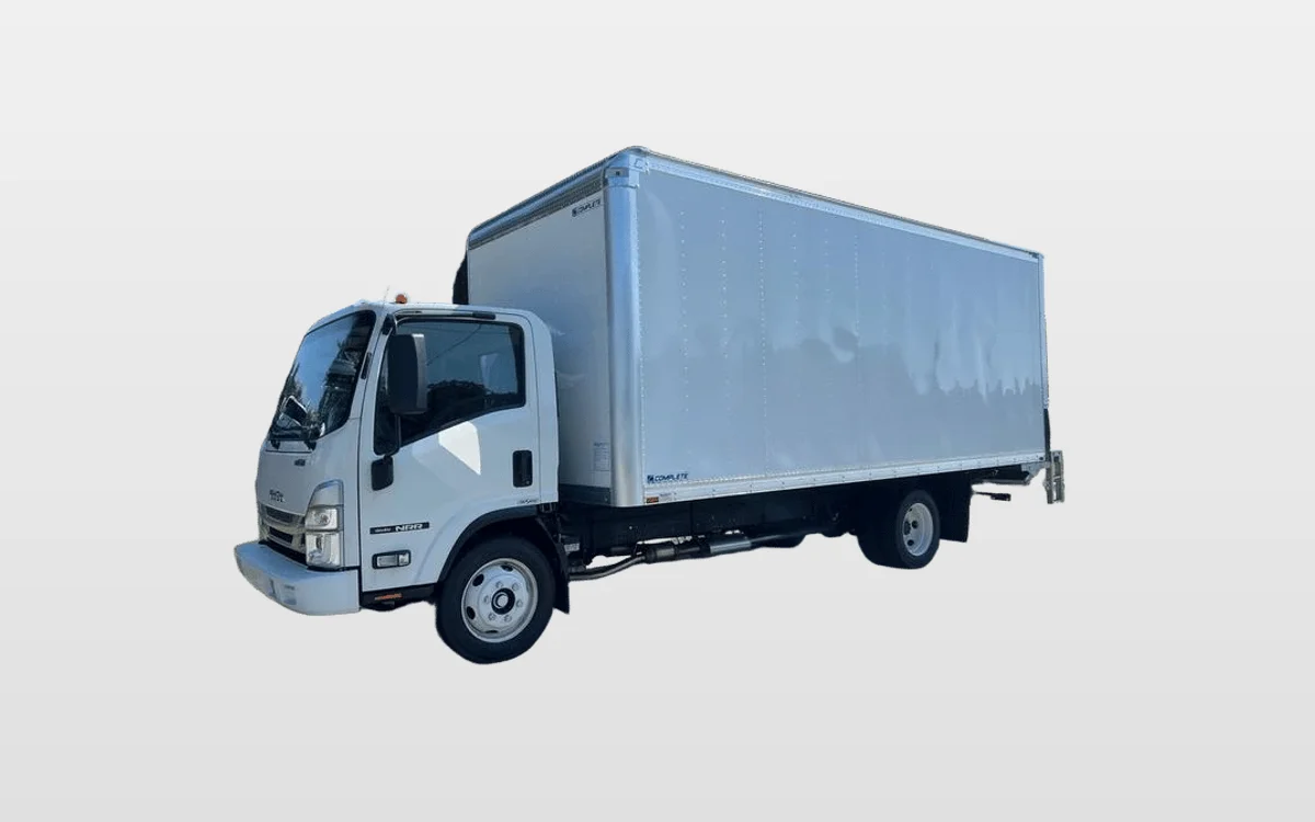 2025 Isuzu - image 1