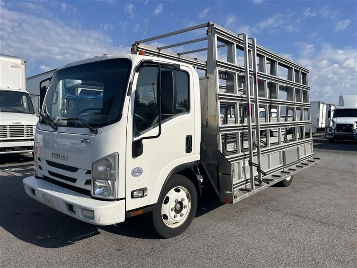 2019 Isuzu NRR in Beltsville, MD