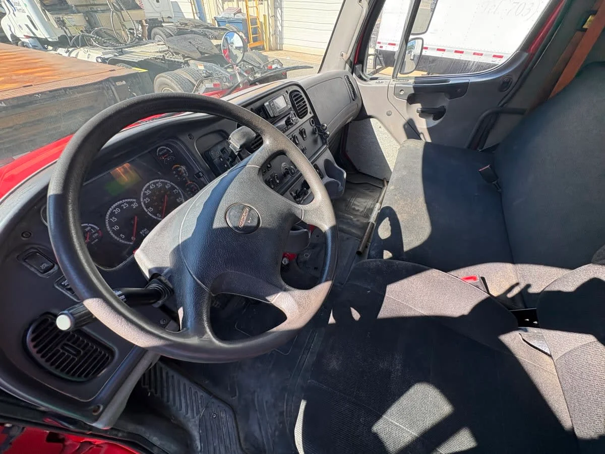 2019 Freightliner M2 106 in Ashland, VA — photo 7