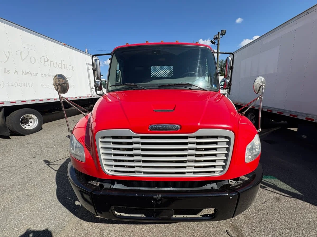 2019 Freightliner M2 106 in Ashland, VA — photo 2