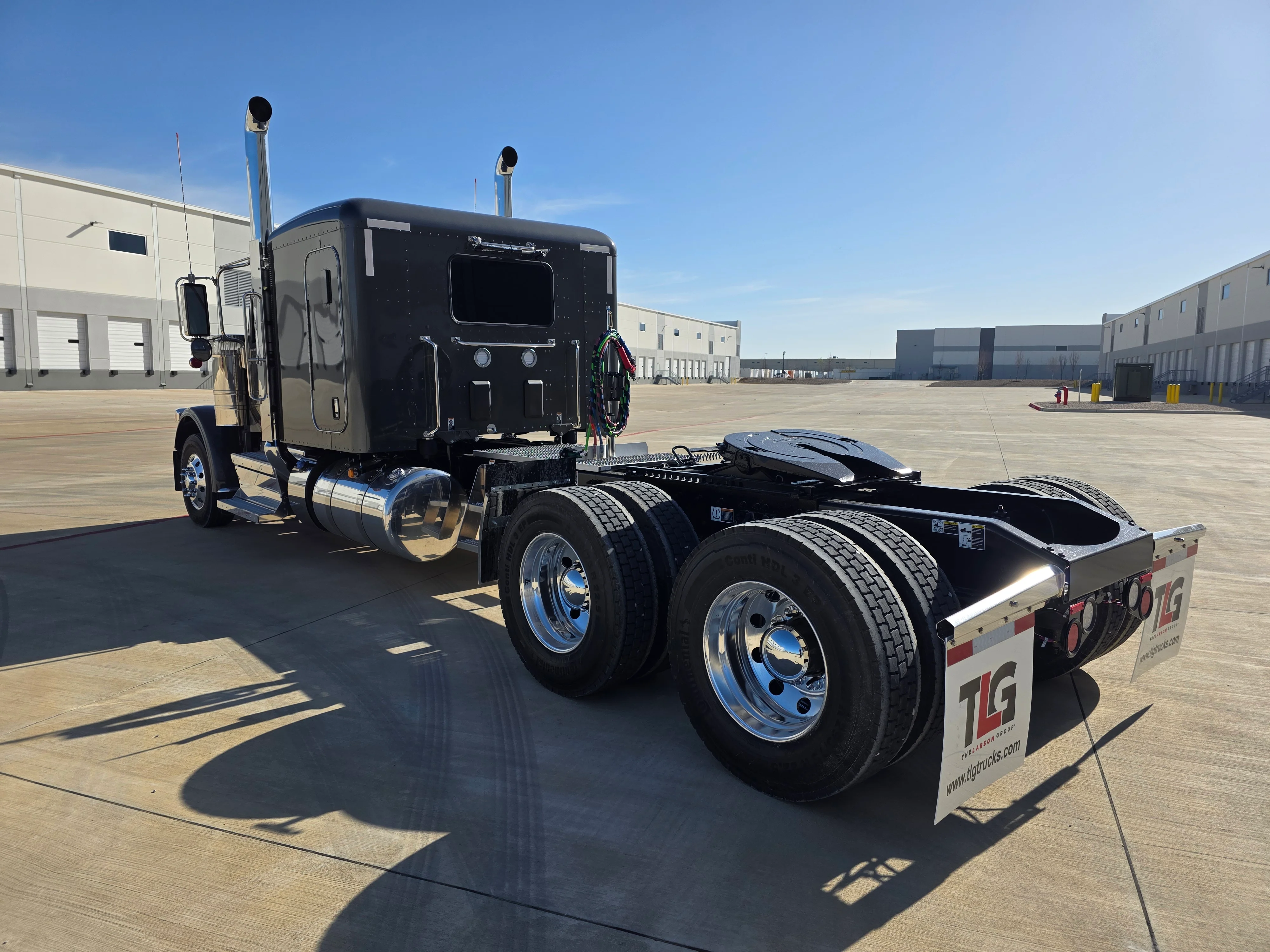 2027 Peterbilt 589 in O'fallon, MO — photo 3