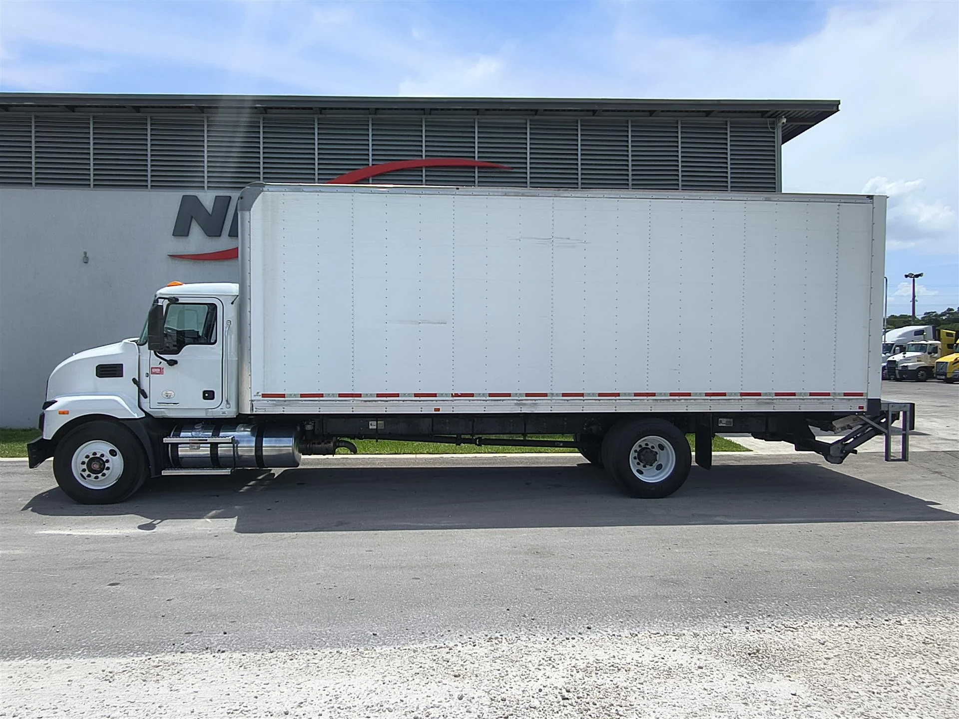 2022 Mack in Orlando, FL — photo 9
