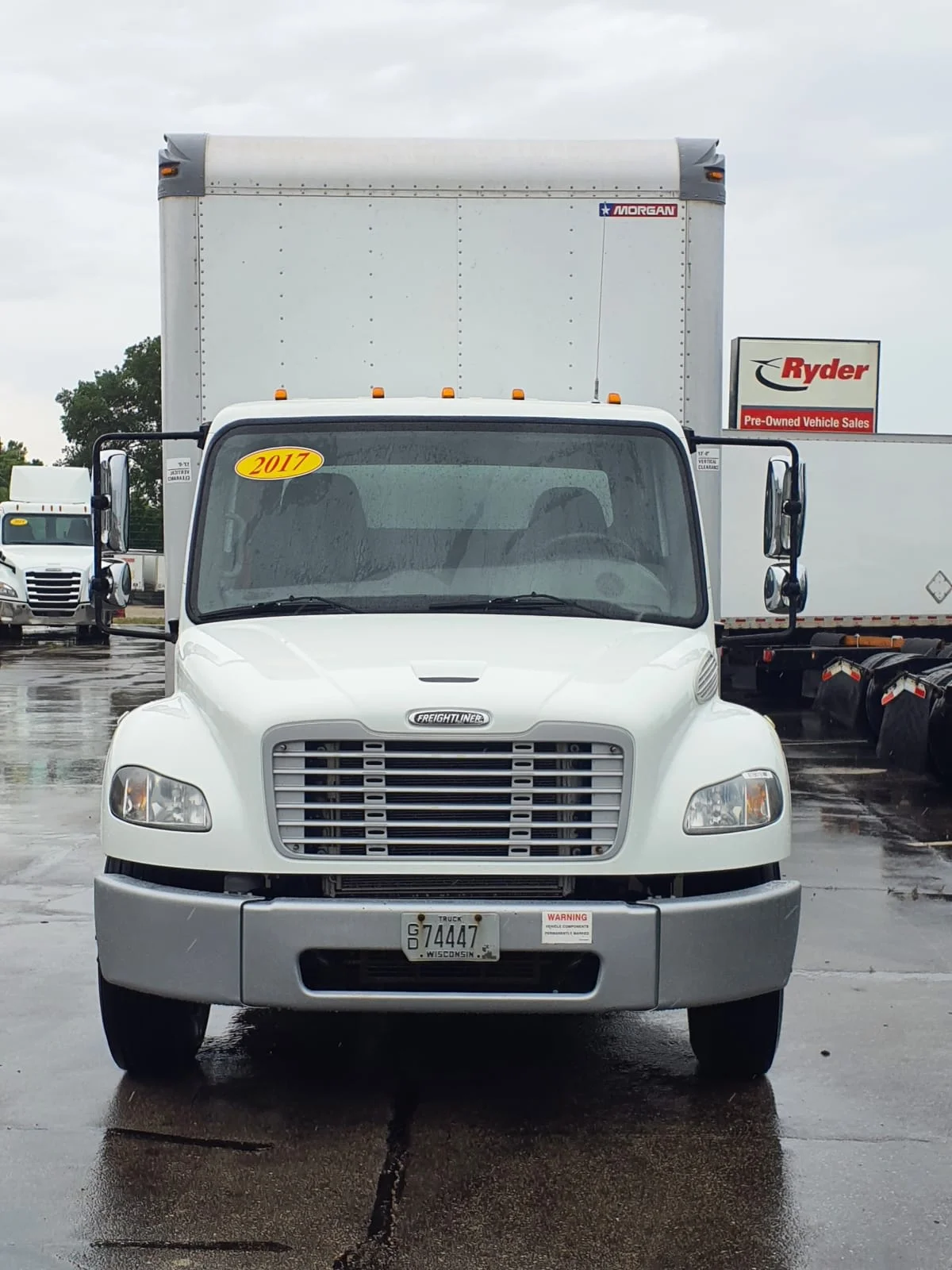 2017 Freightliner M2 106 in Oak Creek, WI — photo 2