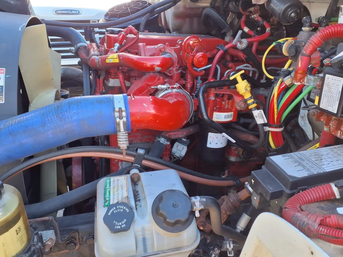 2021 Freightliner M2 106 - image 10