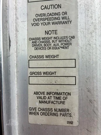 2000 Kenworth T800 - image 34