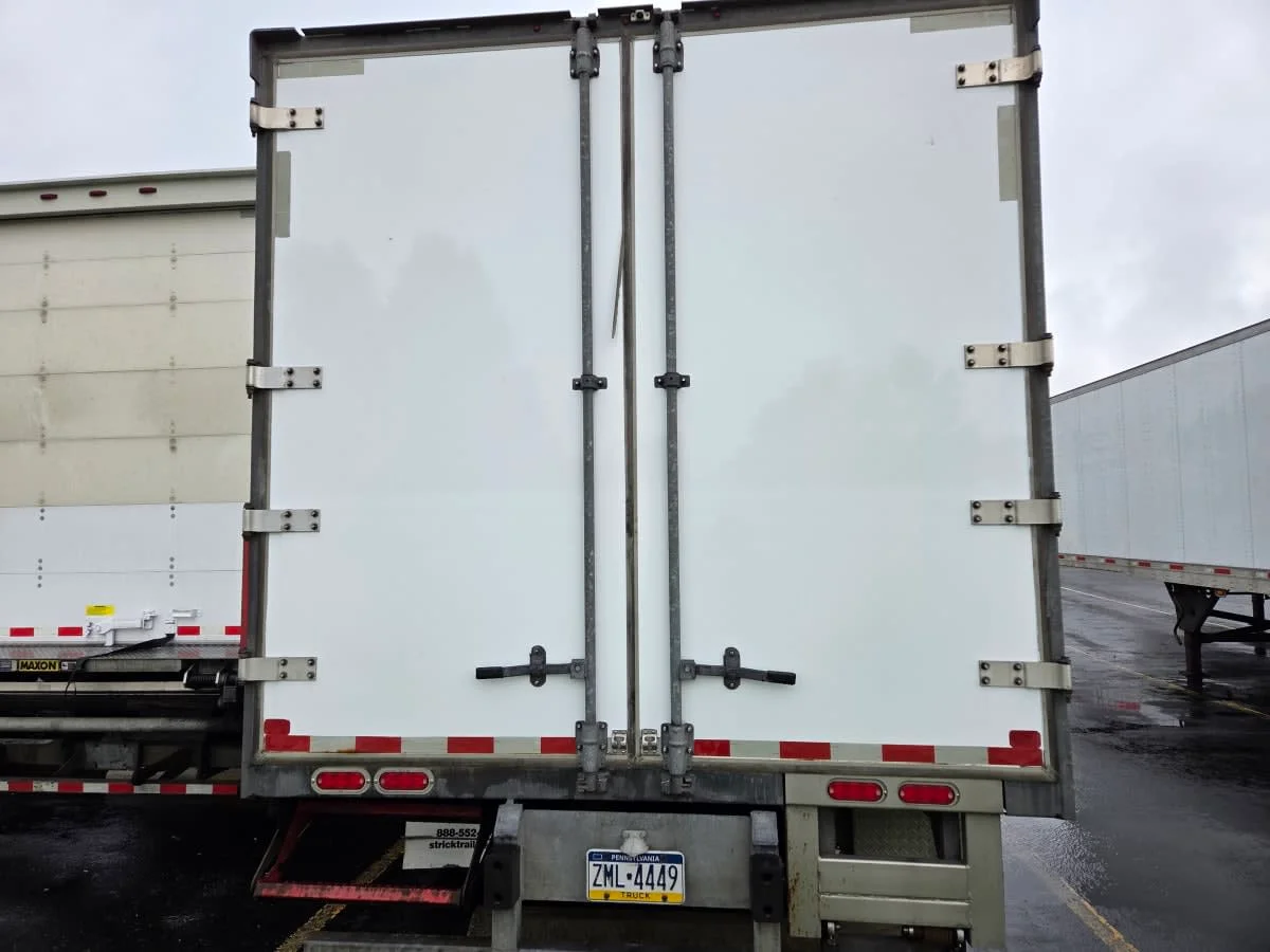 2019 International 4300 in Allentown, PA — photo 5