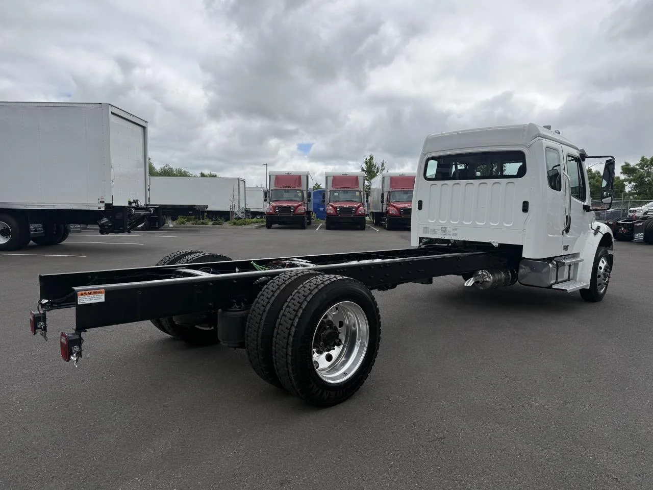 2025 Freightliner M2 106 in Albany, OR — photo 5
