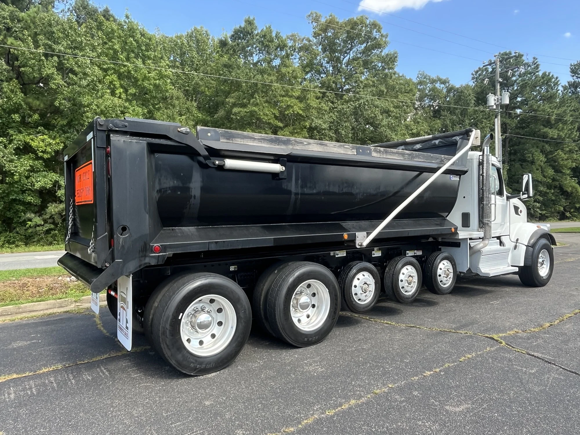 2025 Peterbilt in Richmond, VA — photo 5