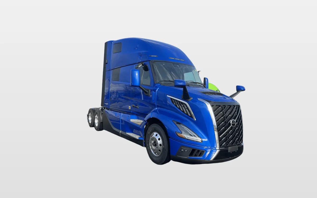 2027 Volvo - image 1