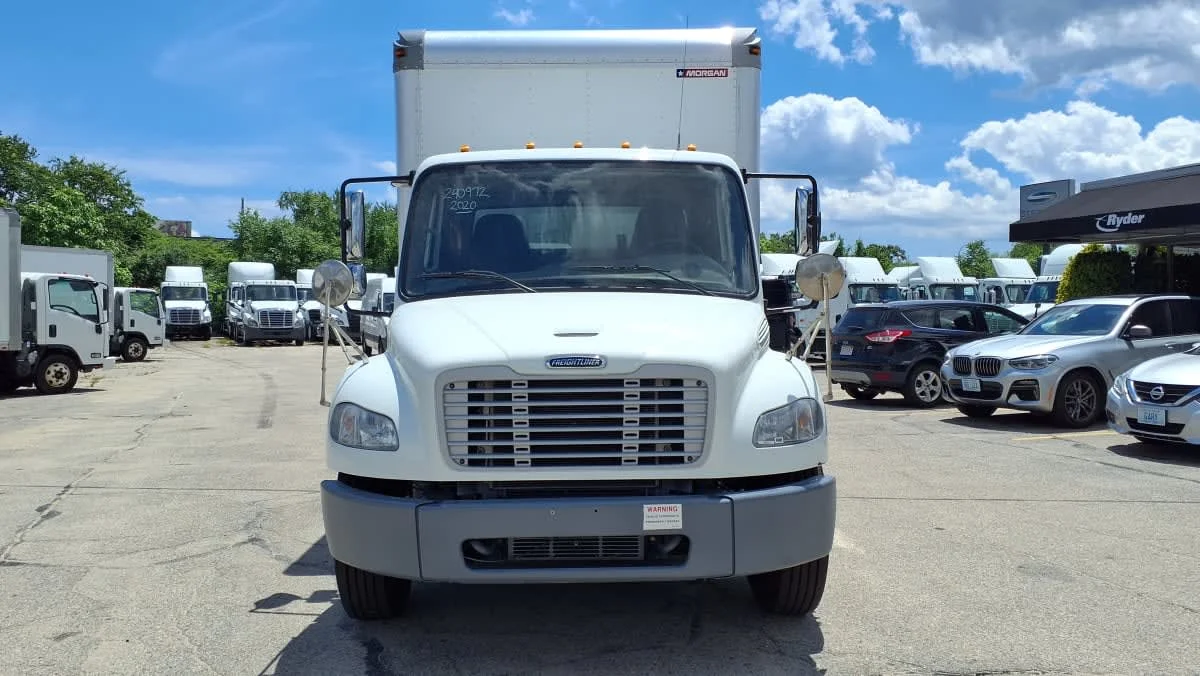 2020 Freightliner M2 106 in Warwick, RI — photo 2