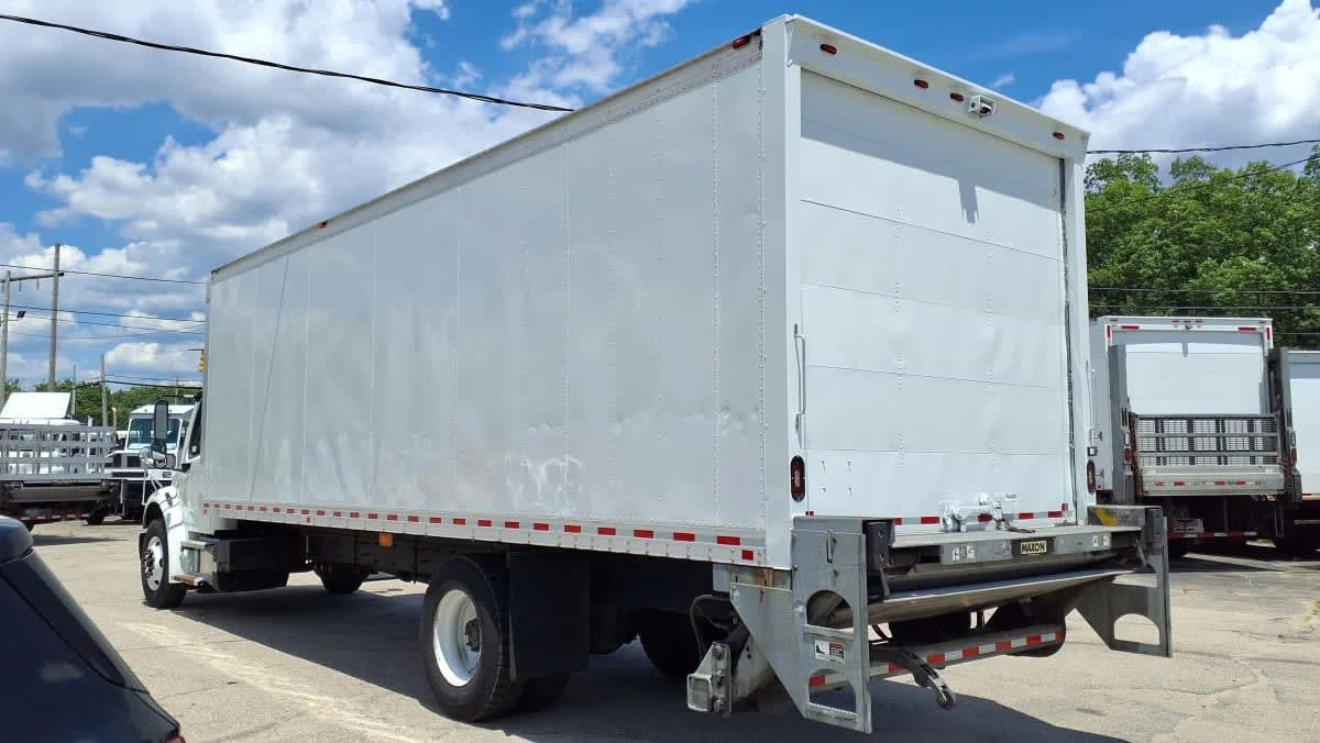2020 Freightliner M2 106 in Warwick, RI — photo 6
