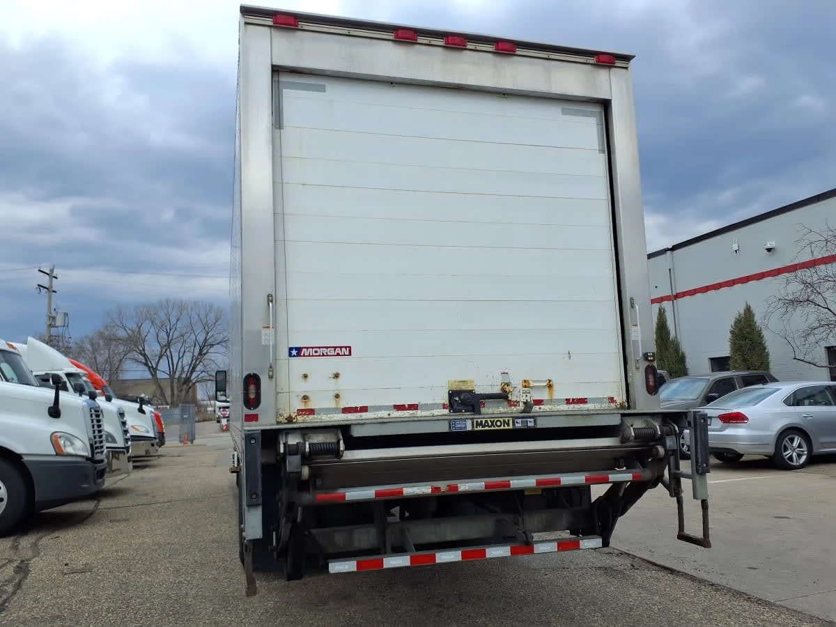 2021 International MV - image 5