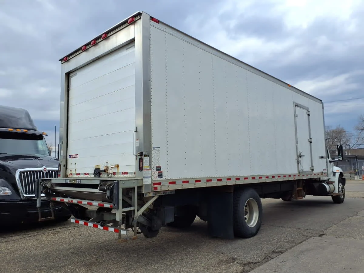 2021 International MV - image 4