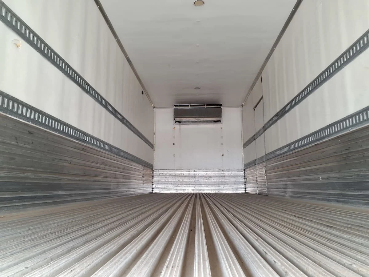 2021 International MV - image 9