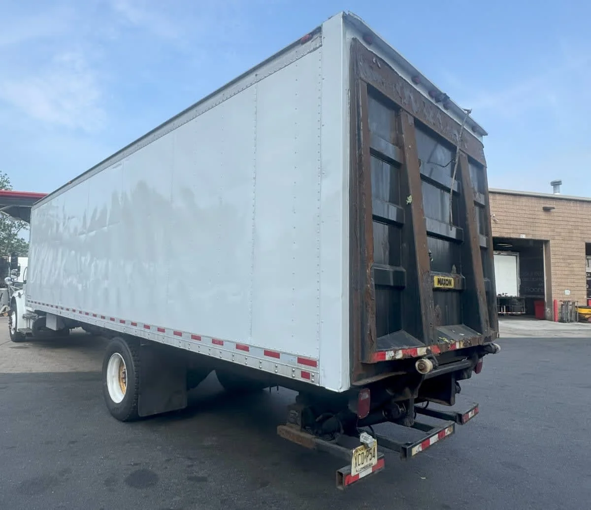 2017 Freightliner M2 106 - image 6