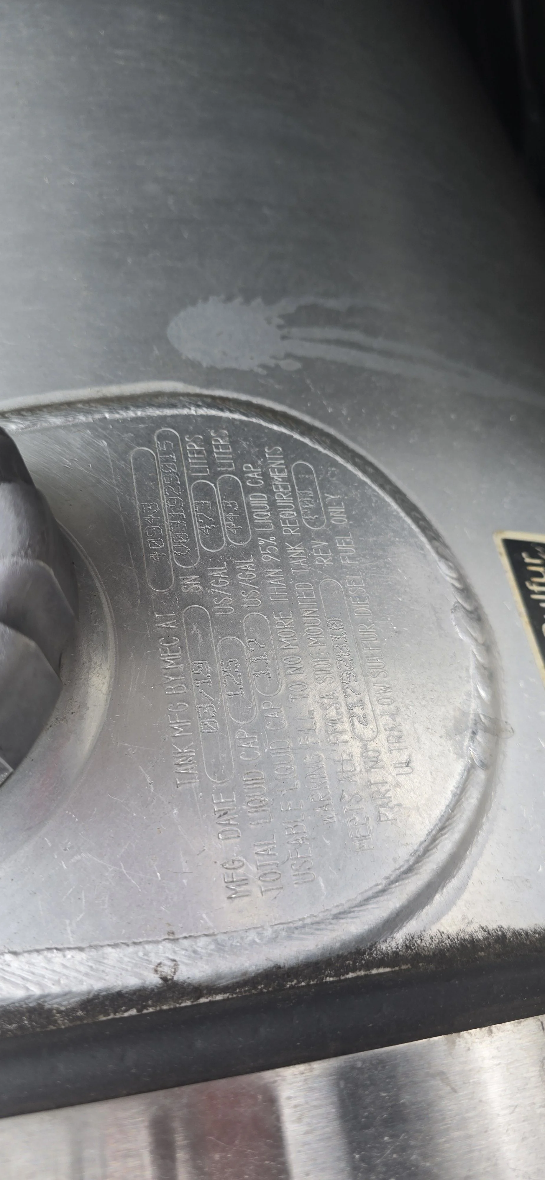 2020 Mack Anthem - image 11