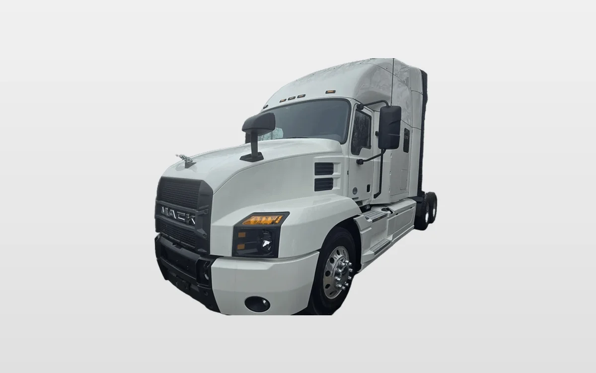 2020 Mack Anthem - image 1