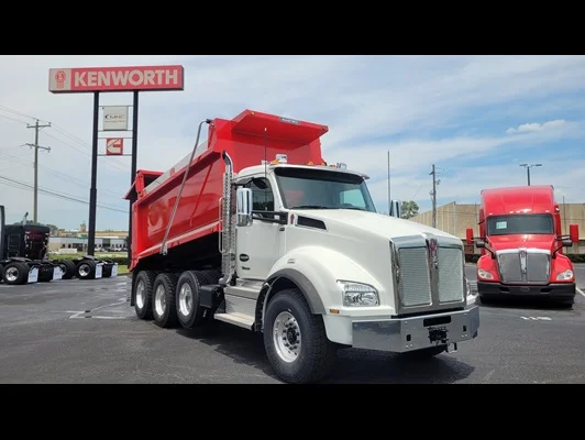 2027 Kenworth T880 in Memphis, TN