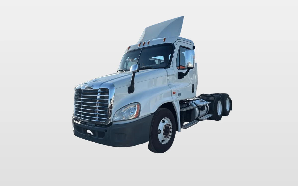 2018 Freightliner - image 1