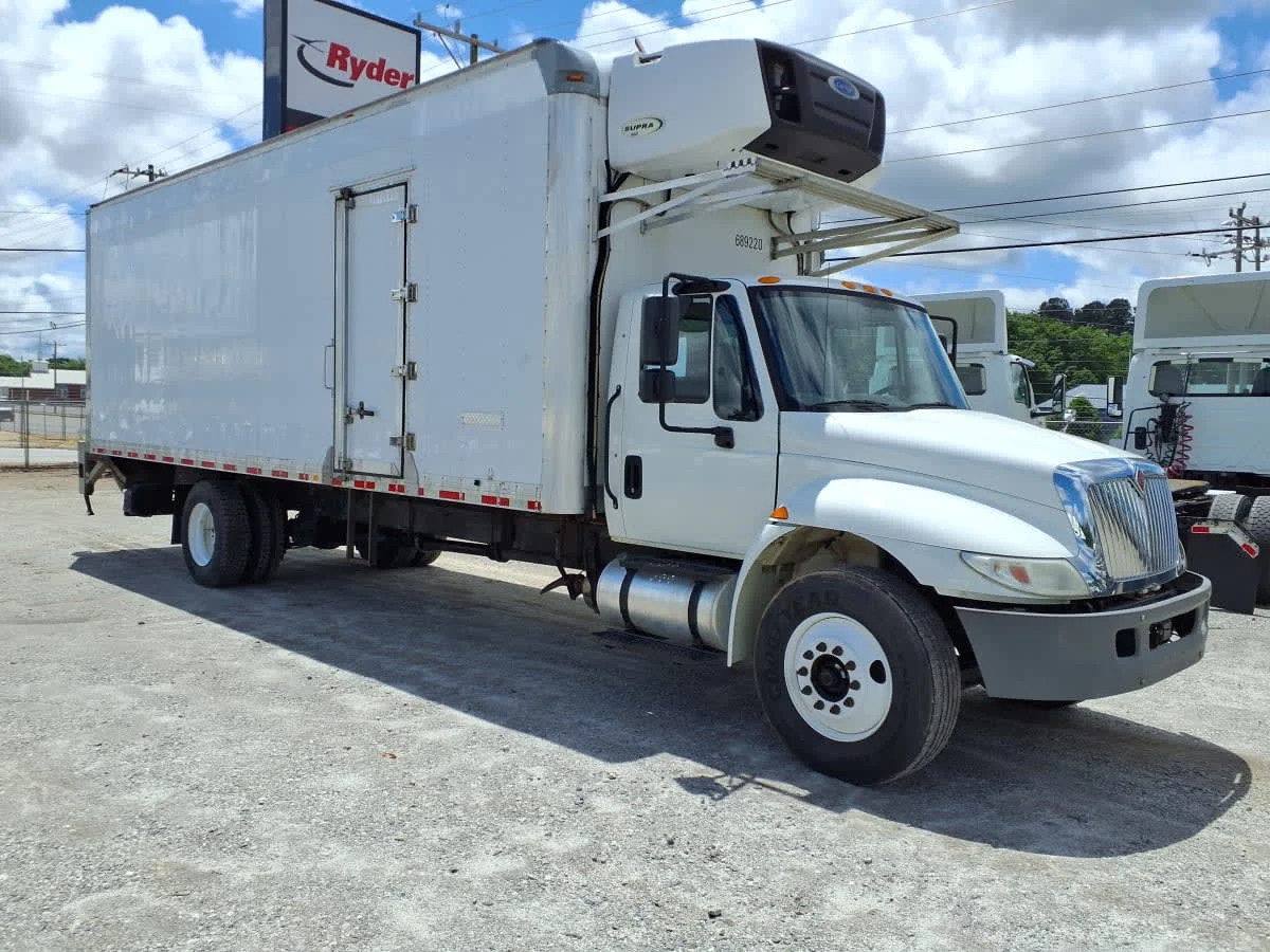 2018 International 4300 in Greenville, SC — photo 3
