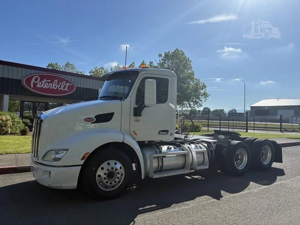 2021 Peterbilt 579