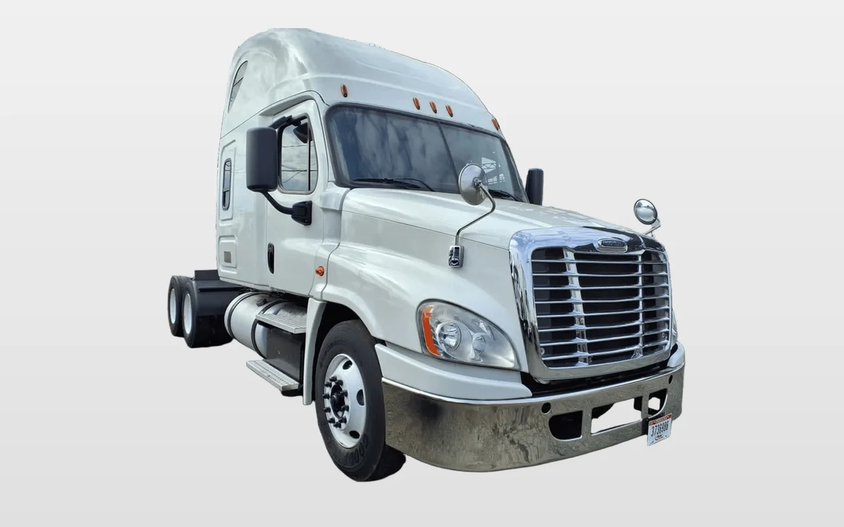 2018 Freightliner - image 1