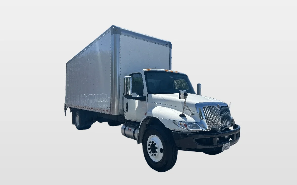 2022 International MV - image 1