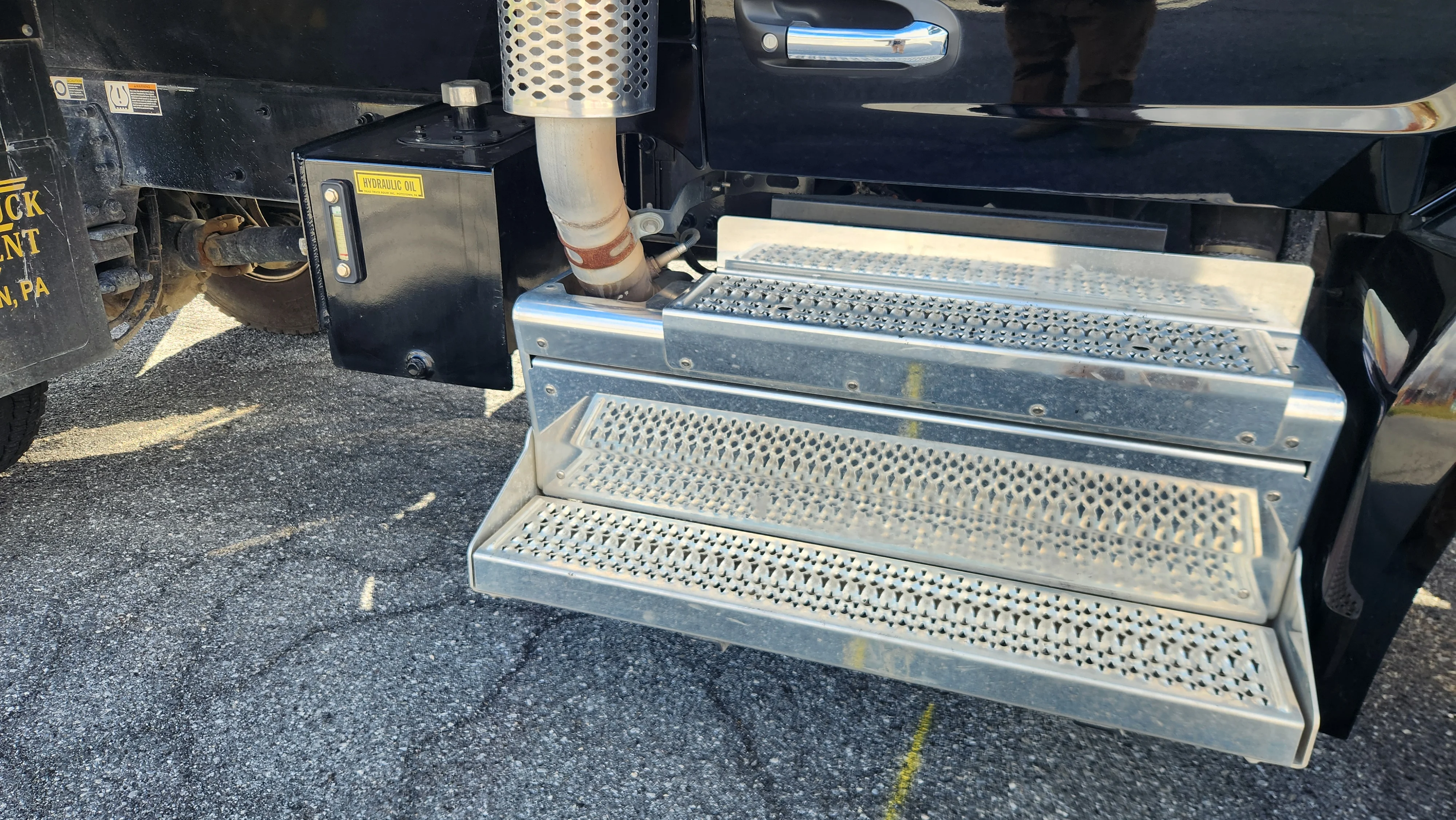 2025 Peterbilt - image 13