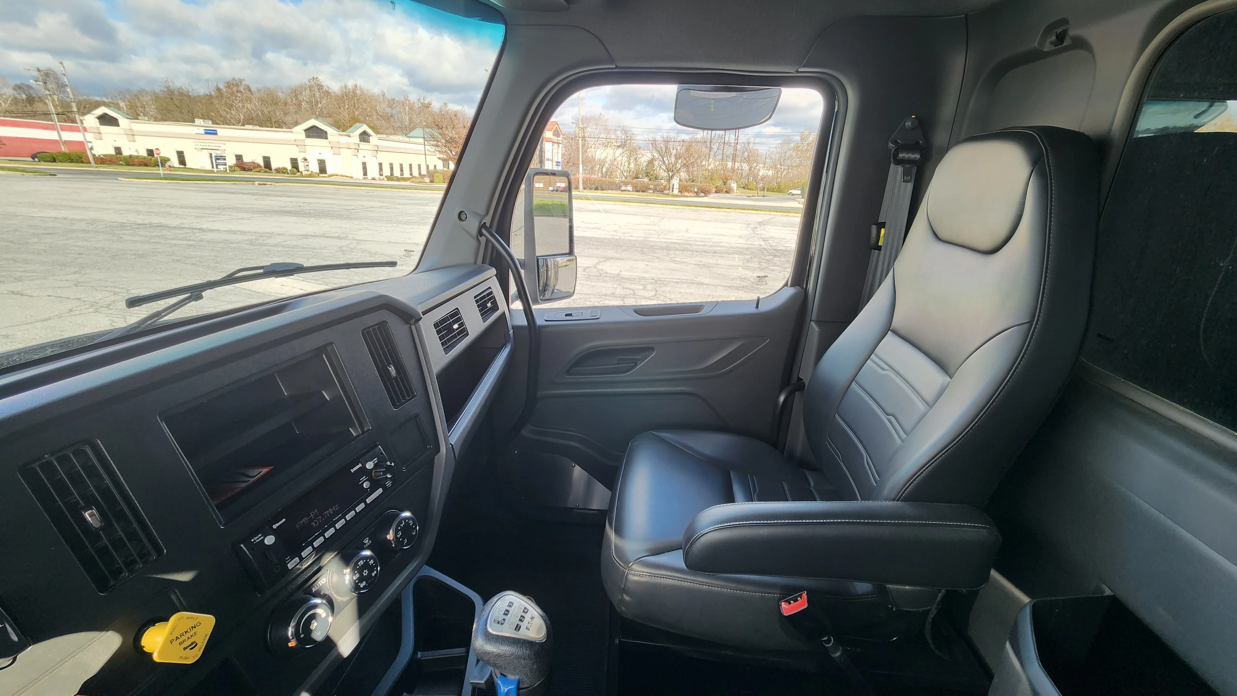 2025 Peterbilt 537 in Lancaster, PA — photo 22