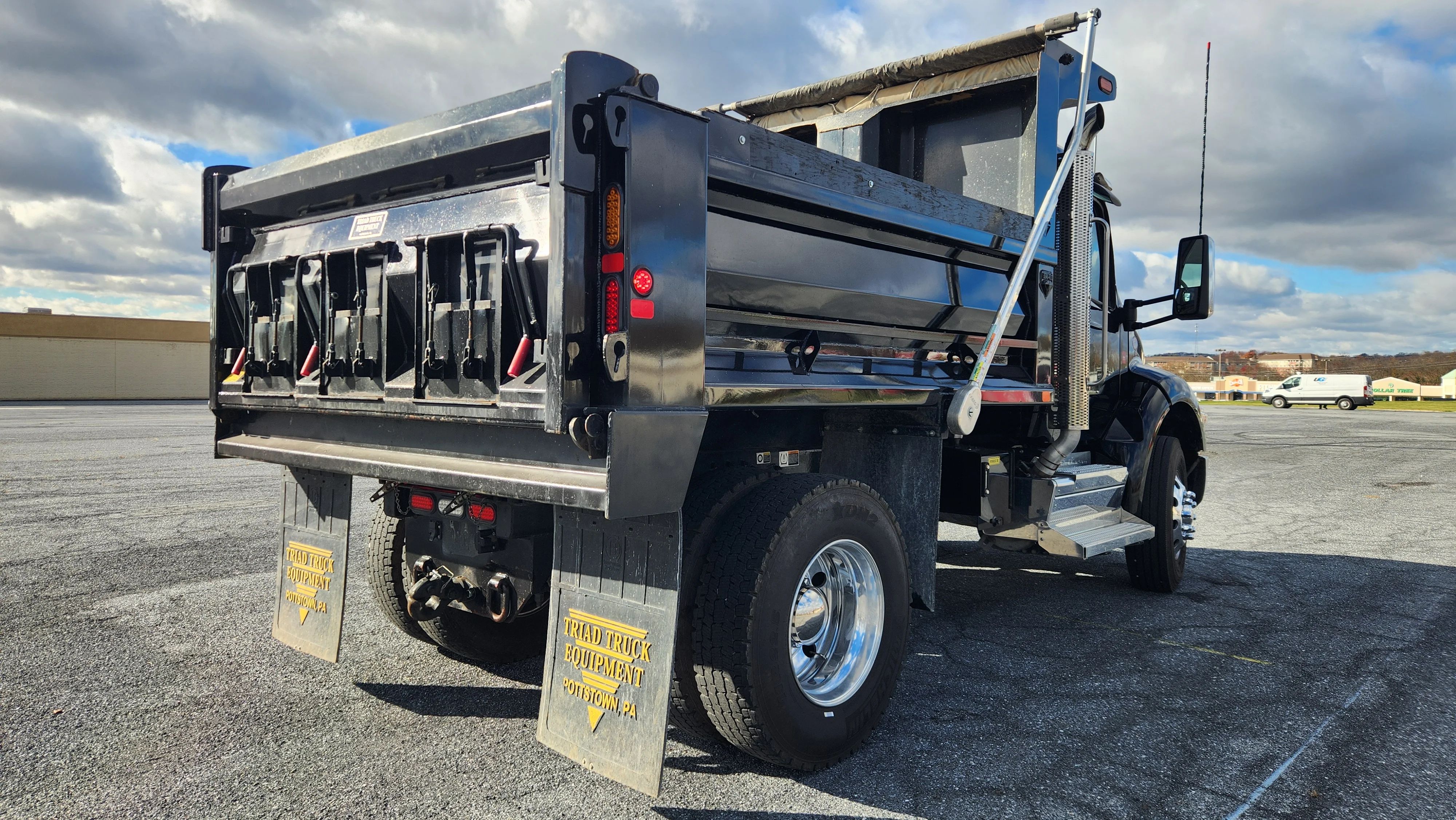 2025 Peterbilt 537 in Lancaster, PA — photo 5