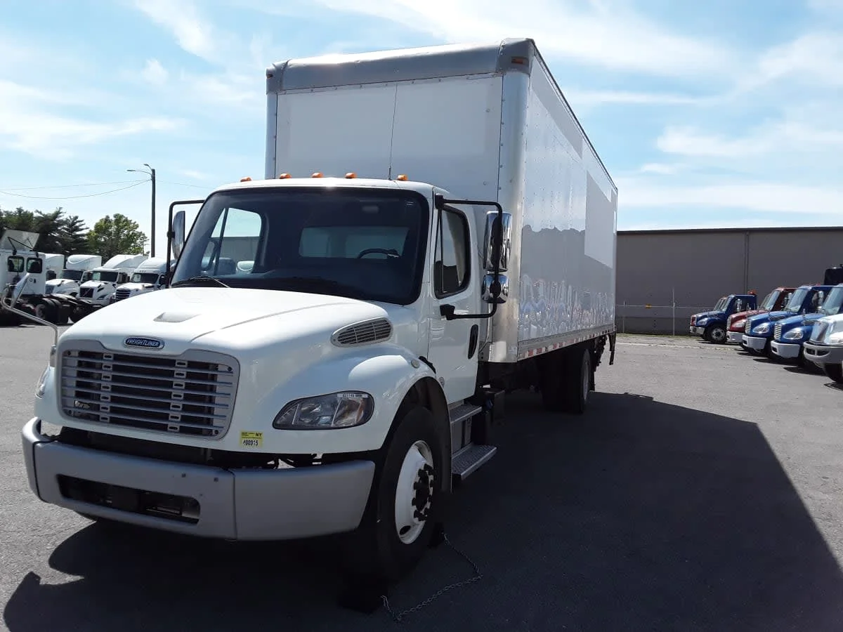 2019 Freightliner M2 106 in La Vergne, TN