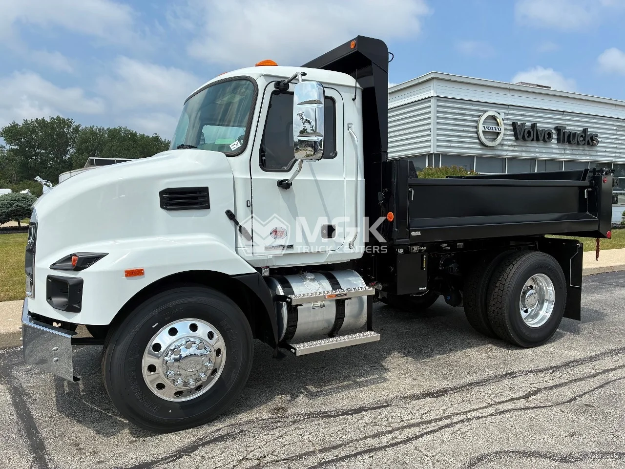 2026 Mack in Summit, IL