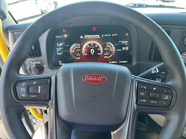 2027 Peterbilt 567 in Tampa, FL — photo 14