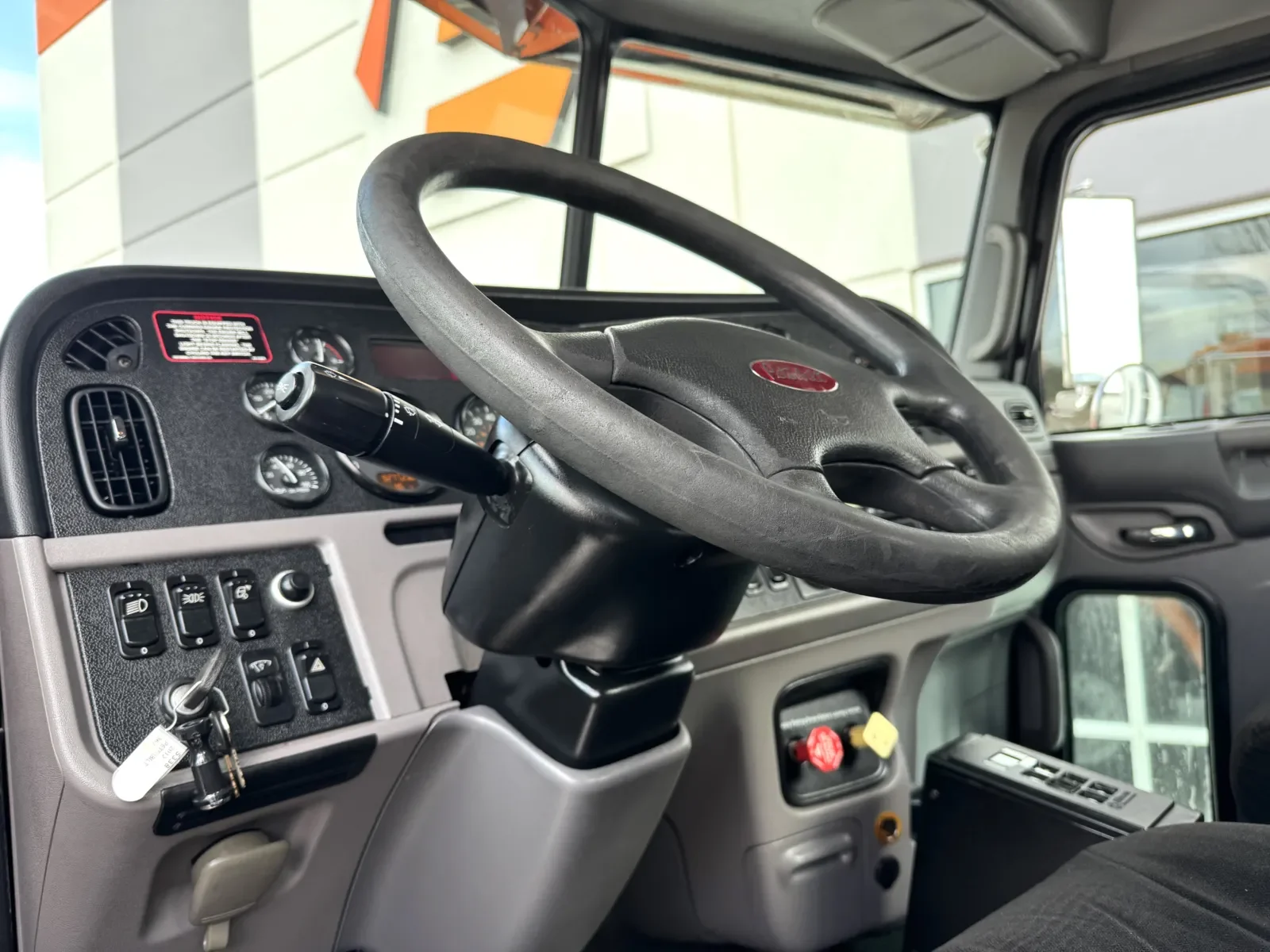 2012 Peterbilt 367 in Greer, SC — photo 15