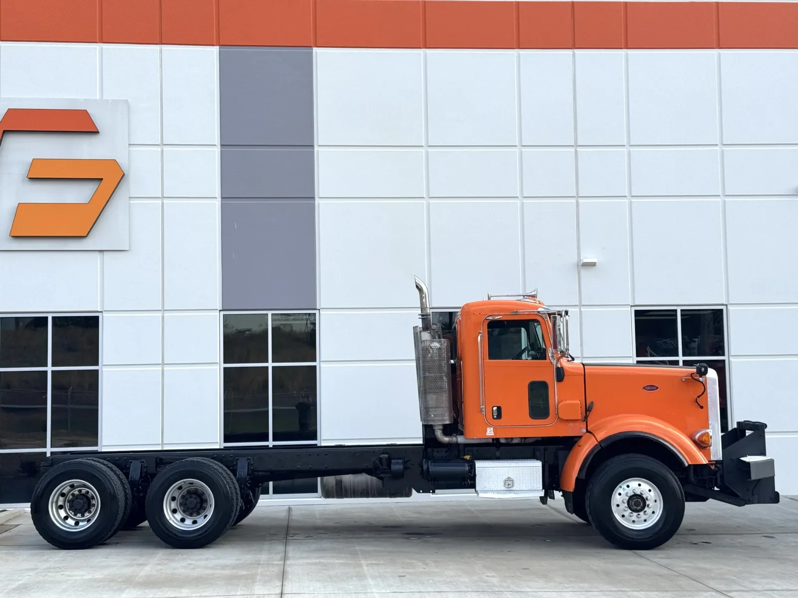 2012 Peterbilt 367 in Greer, SC — photo 3