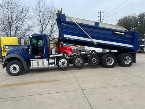 2022 Mack Granite in Raleigh, NC — photo 7