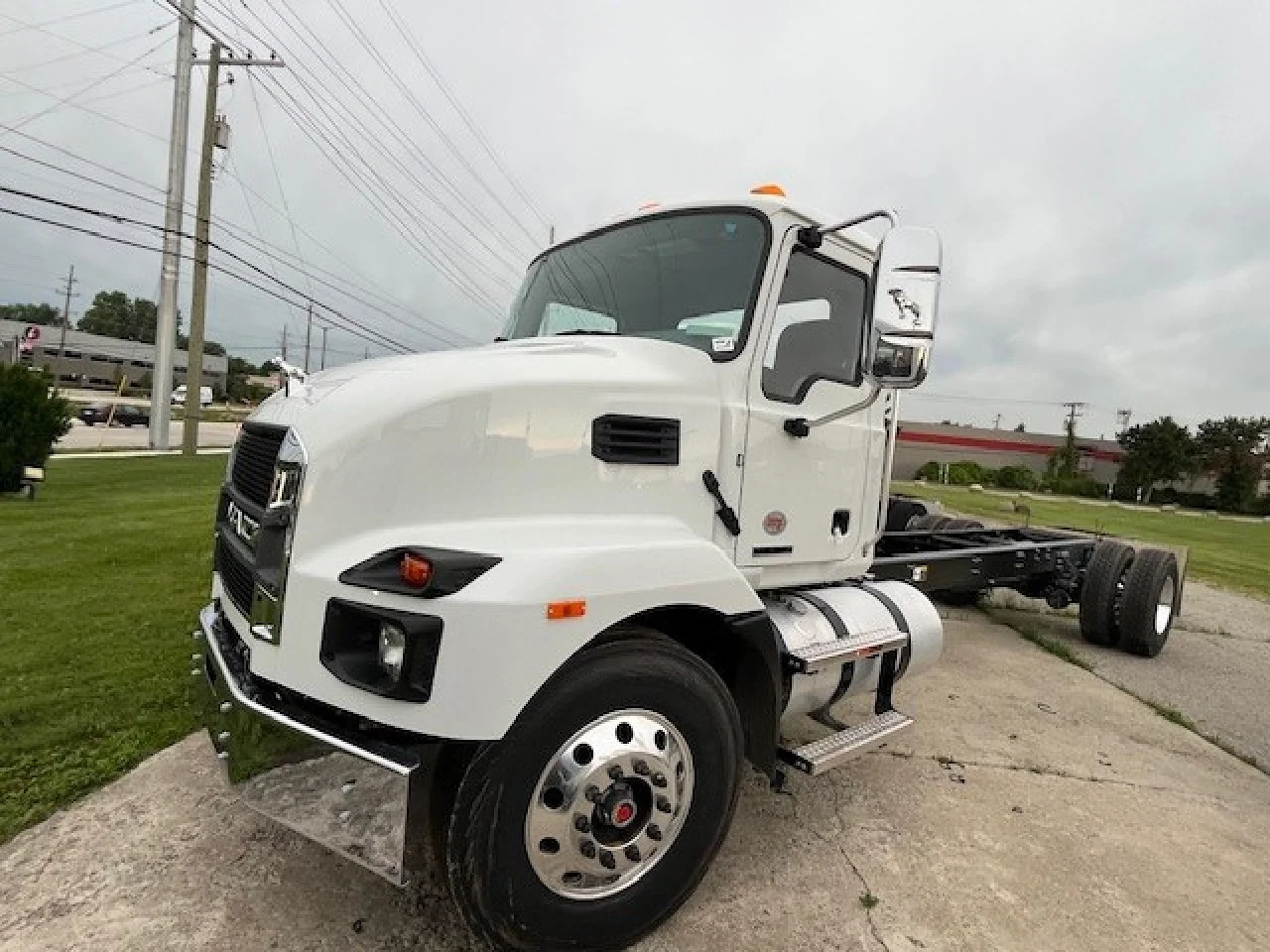2025 Mack in Sterling Heights, MI — photo 2