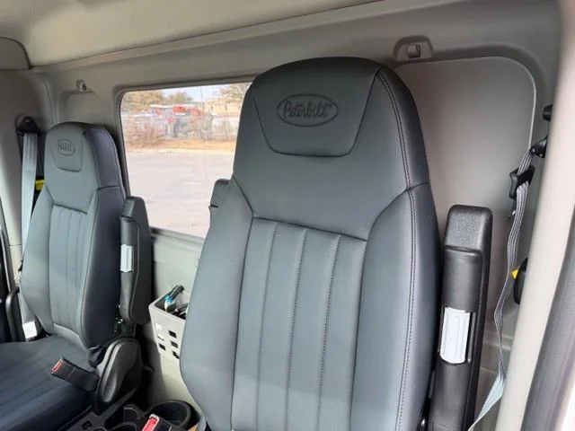 2027 Peterbilt 567 - image 30