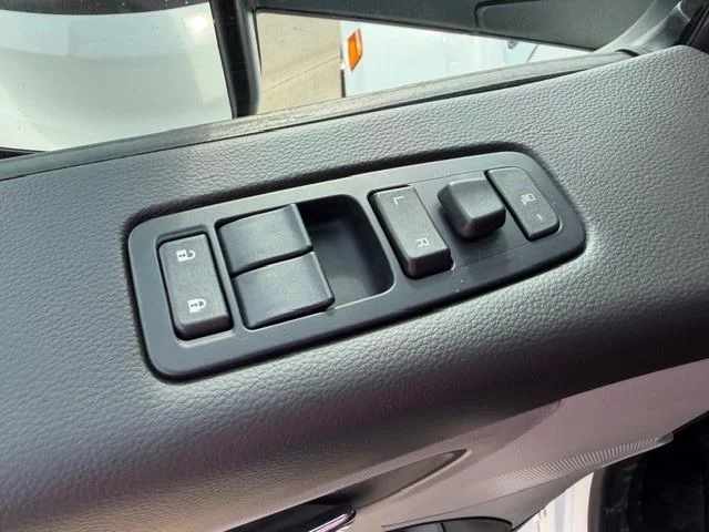 2027 Peterbilt 567 - image 32