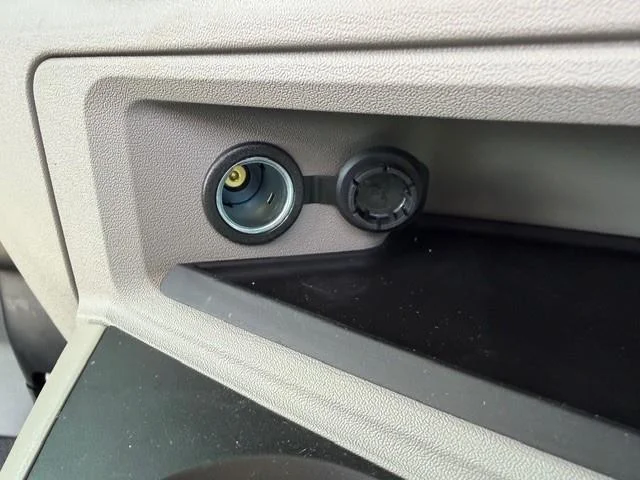 2027 Peterbilt 567 - image 41