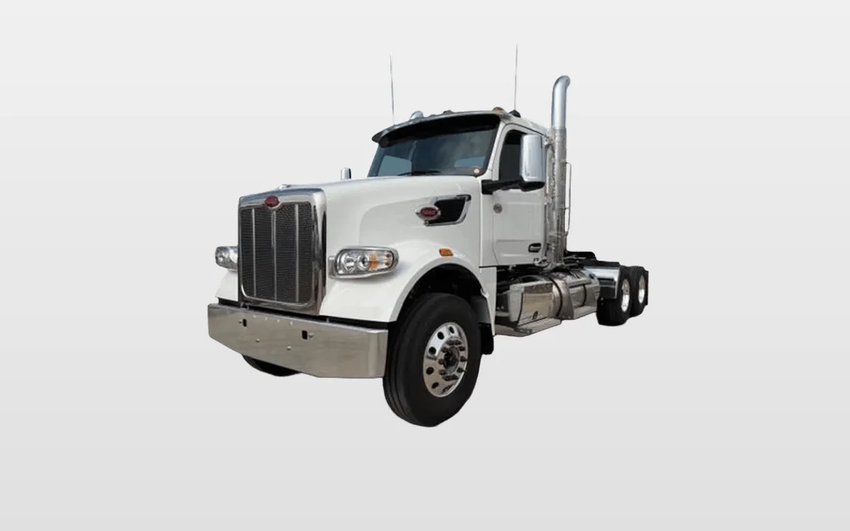 2027 Peterbilt 567 - image 1