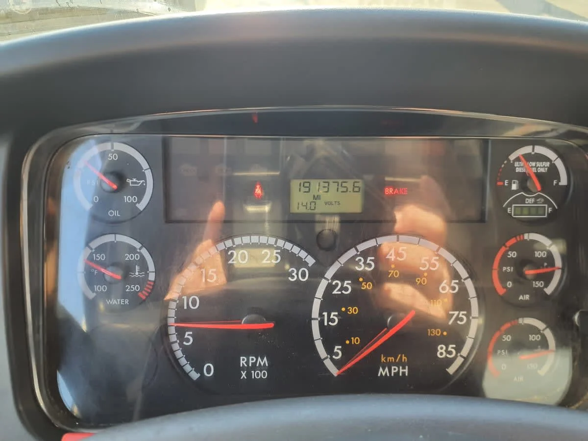 2014 Freightliner M2 106 in Springfield, MA — photo 10