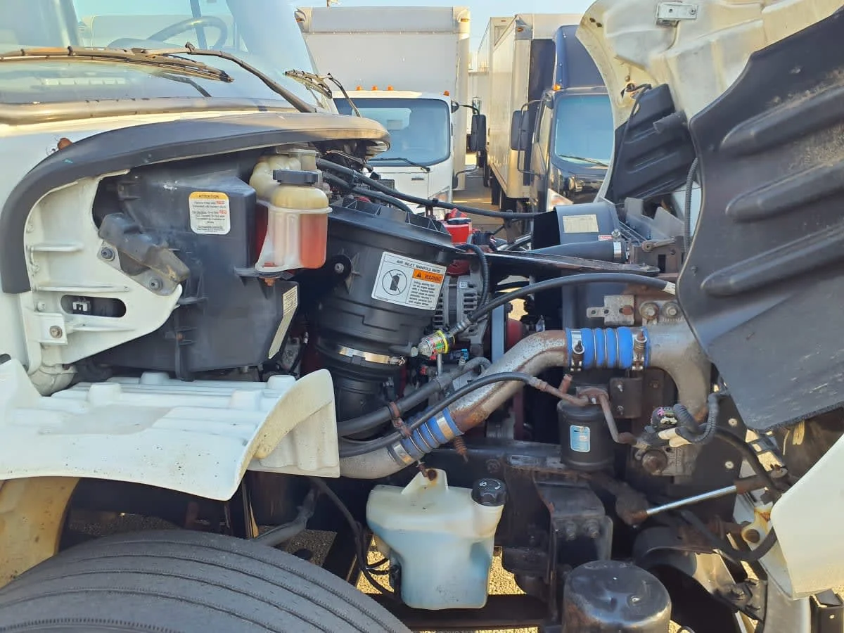 2014 Freightliner M2 106 - image 12