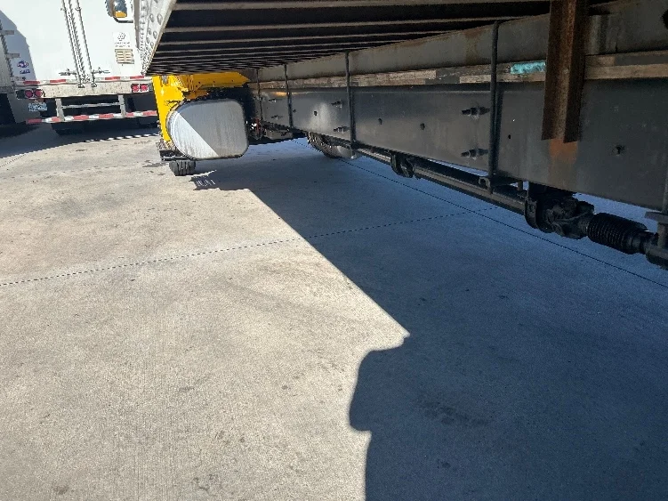 2021 International MV - image 5