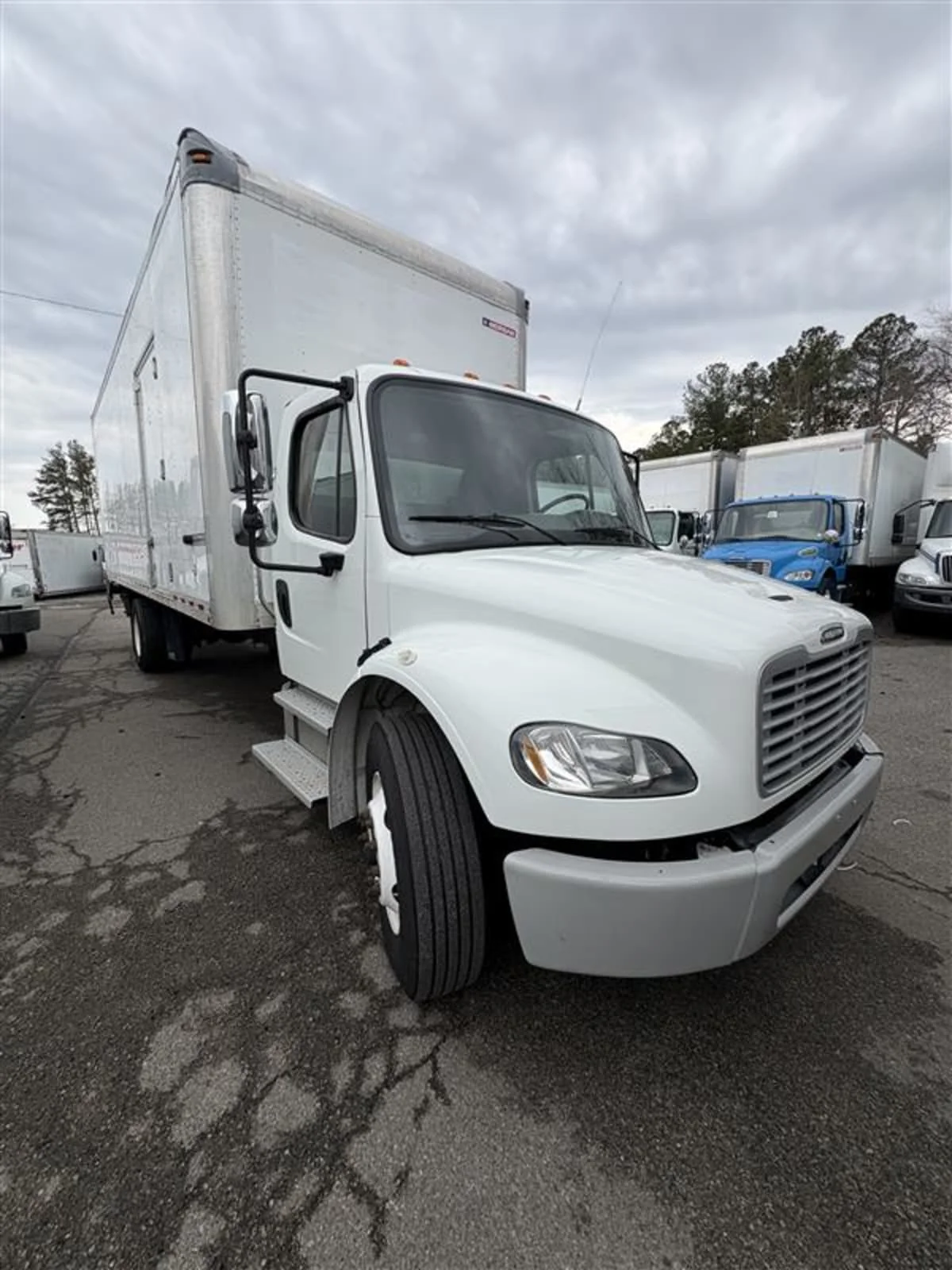 2019 Freightliner M2 106 in Ashland, VA — photo 3