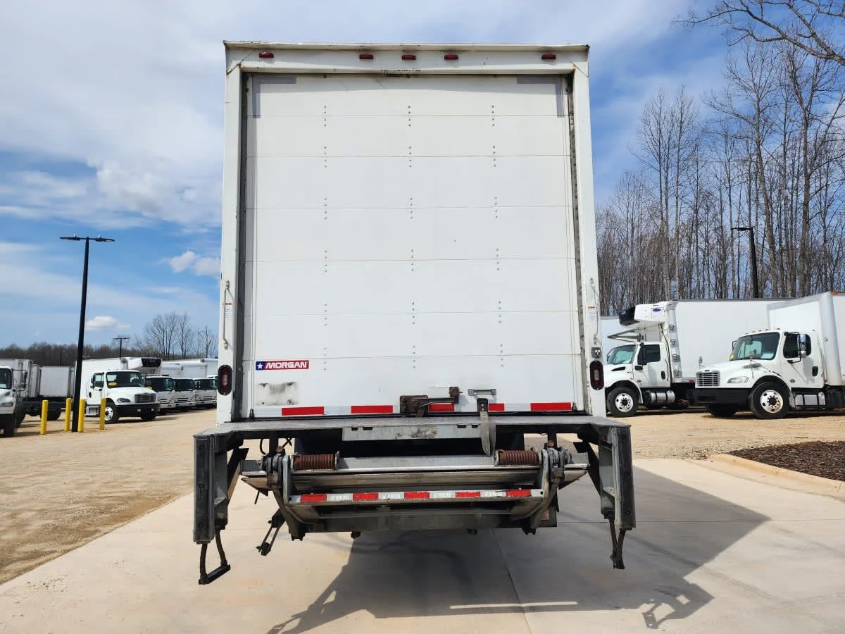 2019 Freightliner M2 106 in Greensboro, NC — photo 5