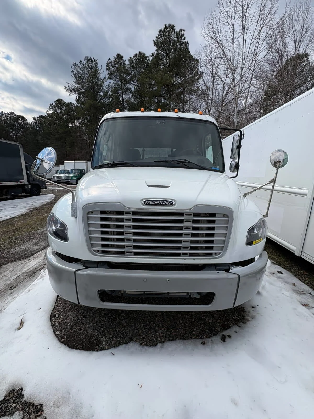 2015 Freightliner M2 106 in Ashland, VA — photo 2