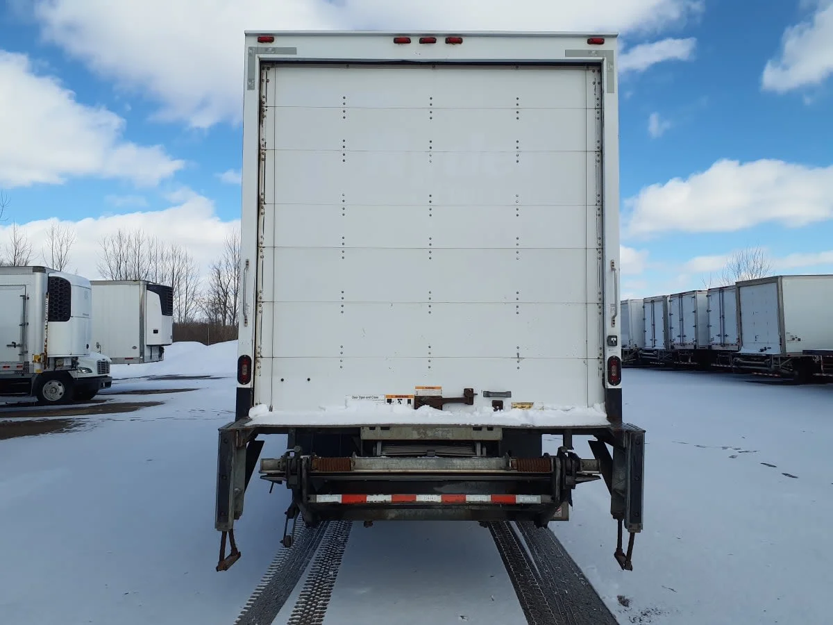 2019 International MV - image 5