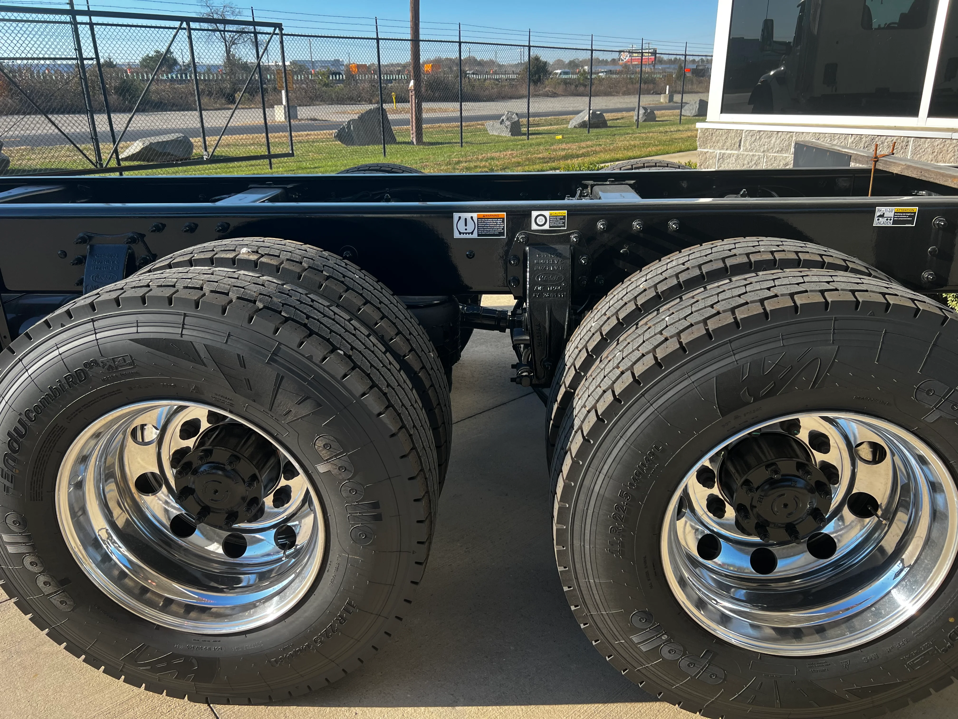 2025 Peterbilt 548 in Richmond, VA — photo 5