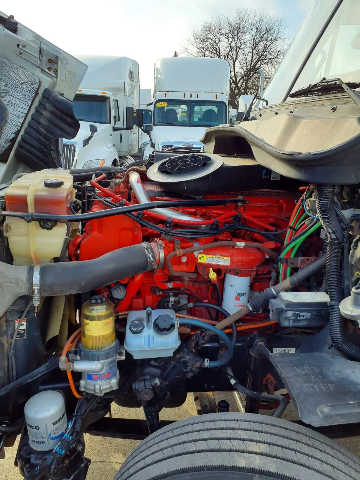 2017 Freightliner Cascadia - image 8